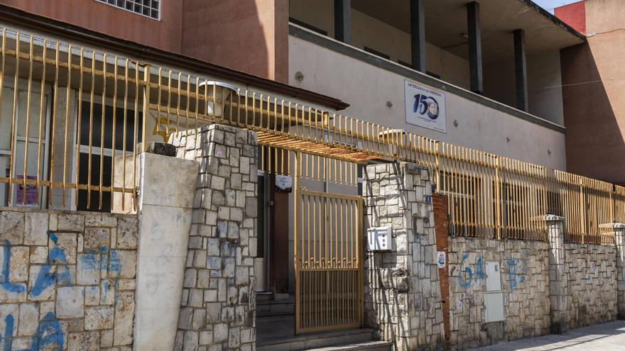 Lambda pide al Consell que se persone como acusación ante la denuncia del colegio de Alaquàs