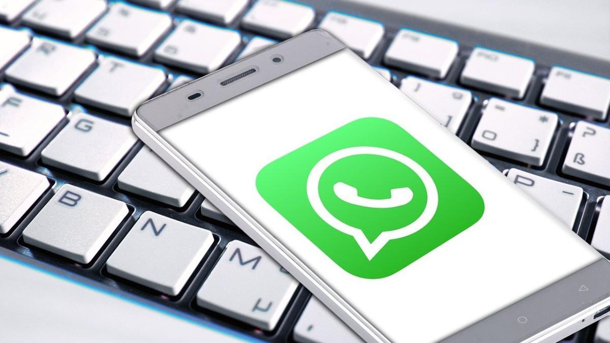 WhatsApp’s upcoming change will affect how you communicate with other contacts