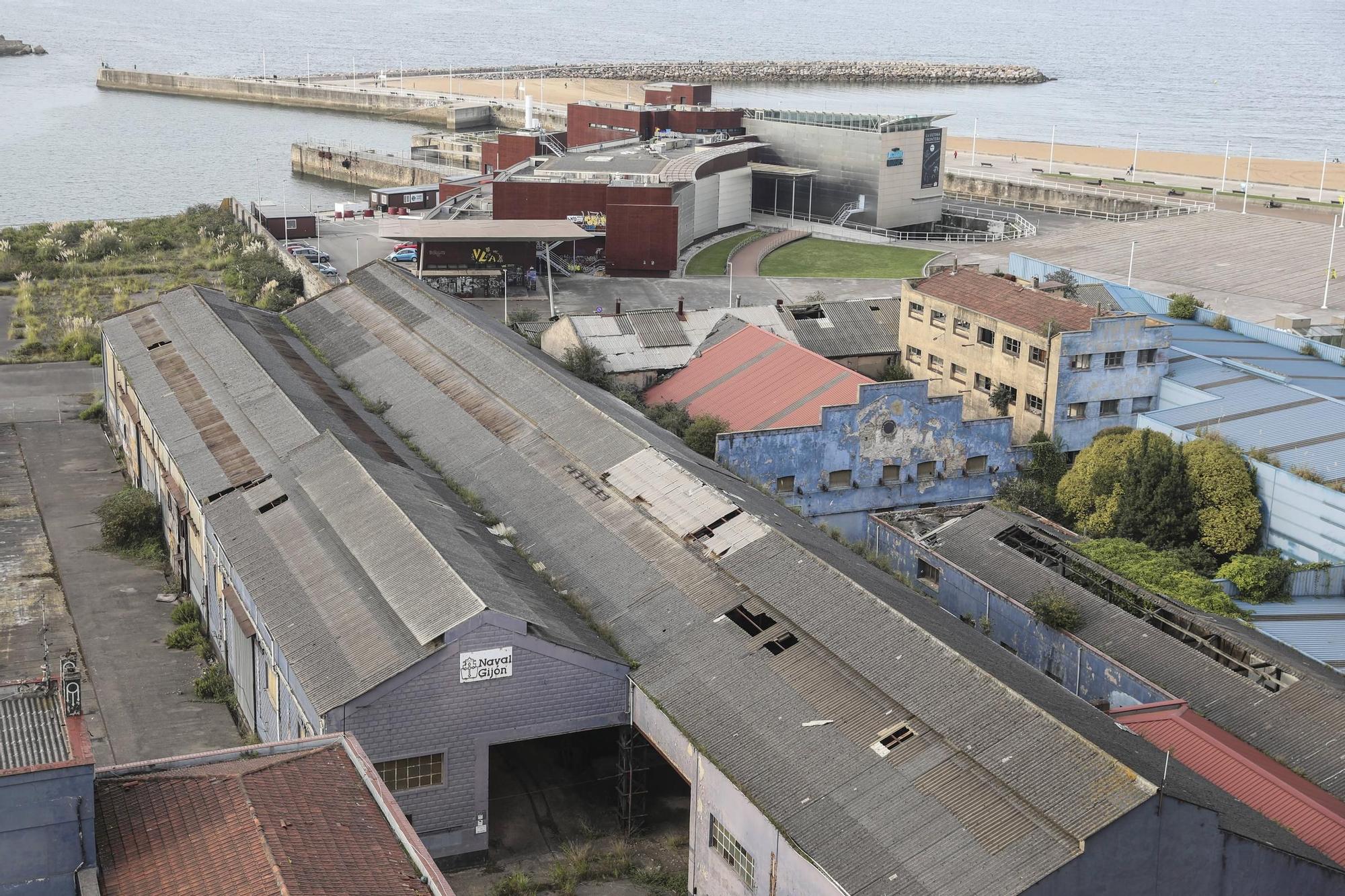 Del pasado al presente: una vista al Oeste de Gijón en imágenes