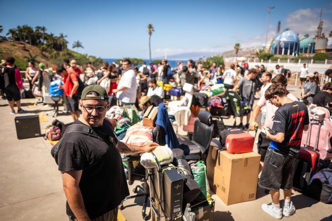 Así fue la entrada de los primeros 'teleperos' al 20 aniversario de la TLP Tenerife 2026