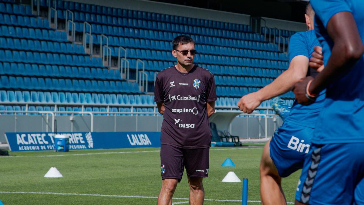 Asier Garitano durante un entrenamiento en el Rodríguez López