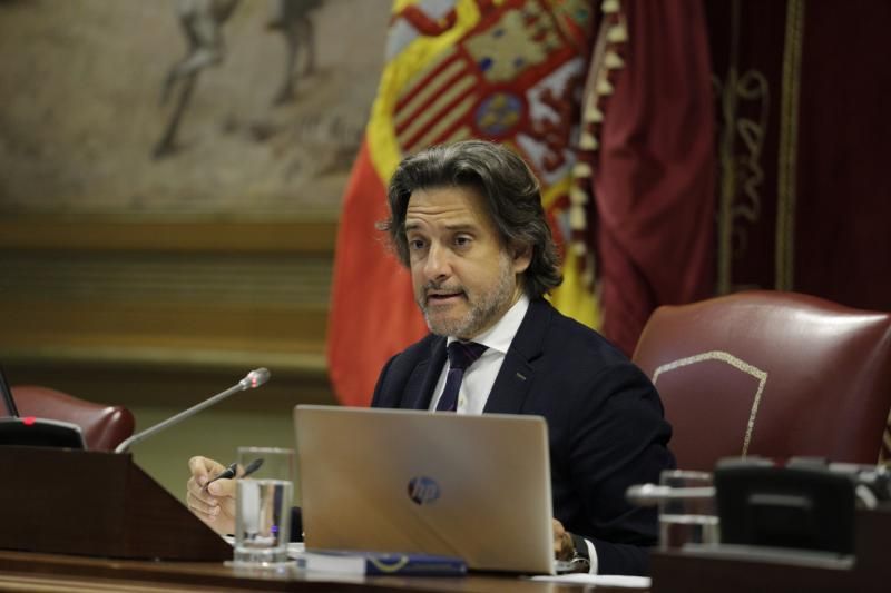 El pleno del Parlamento de Canarias continua con varias comparecencias, entre ellas varias de la consejera de Educación, María José Guerra, para abordar cuestiones como el absentismo y el abandono escolar temprano o el Plan Estratégico de Atención a la Diversidad en la Ley Canaria de Educación  | 12/02/2020 | Fotógrafo: Delia Padrón