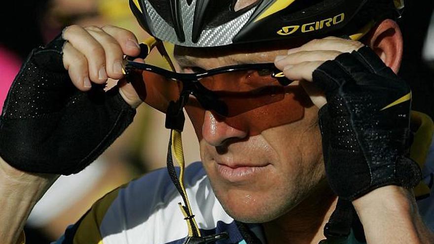 El ciclista, Lance Armstrong.
