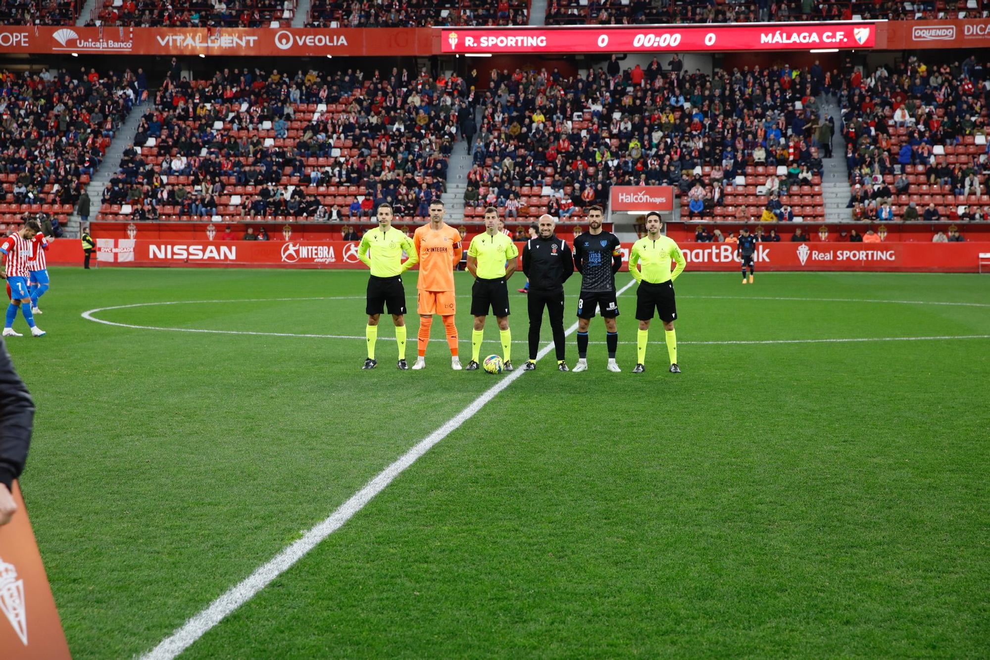 En imágenes: Así fue el Sporting-Málaga disputado en El Molinón