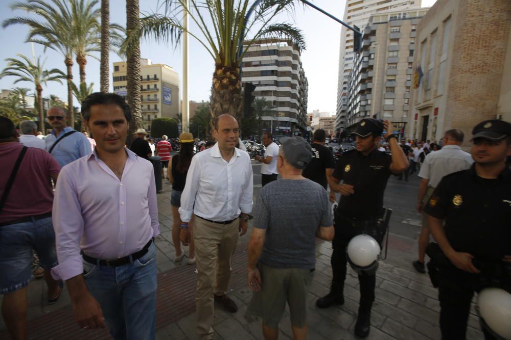 José Tomás y Manzanares salen por la puerta grande