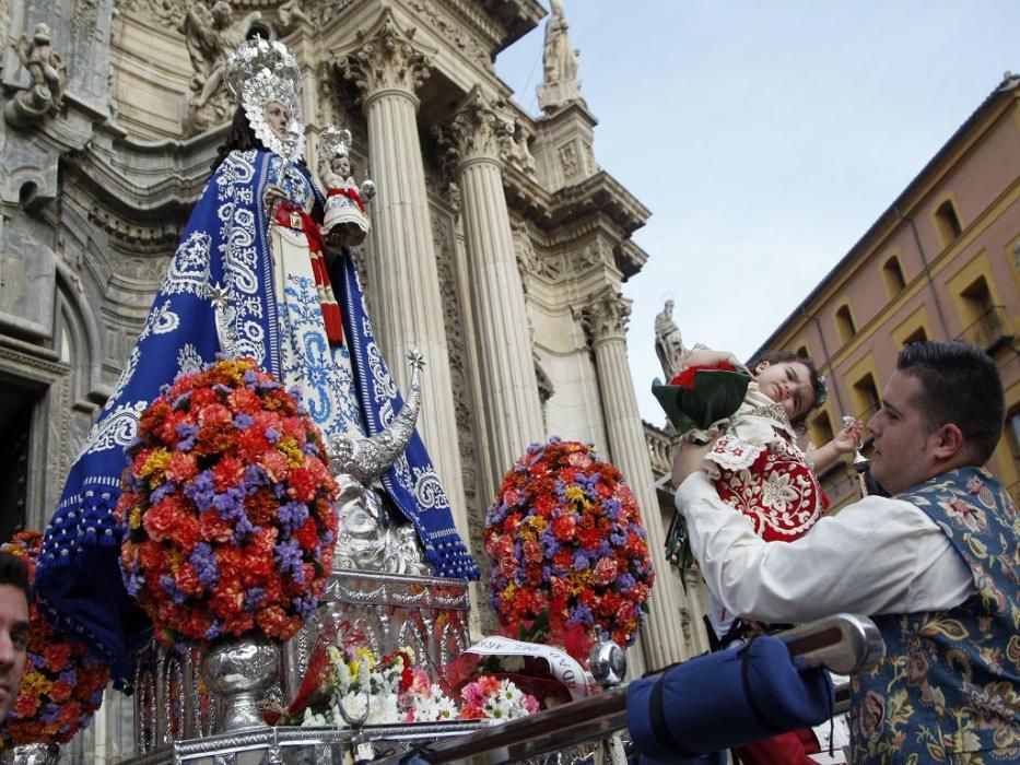 Ofrenda de flores a la Fuensanta