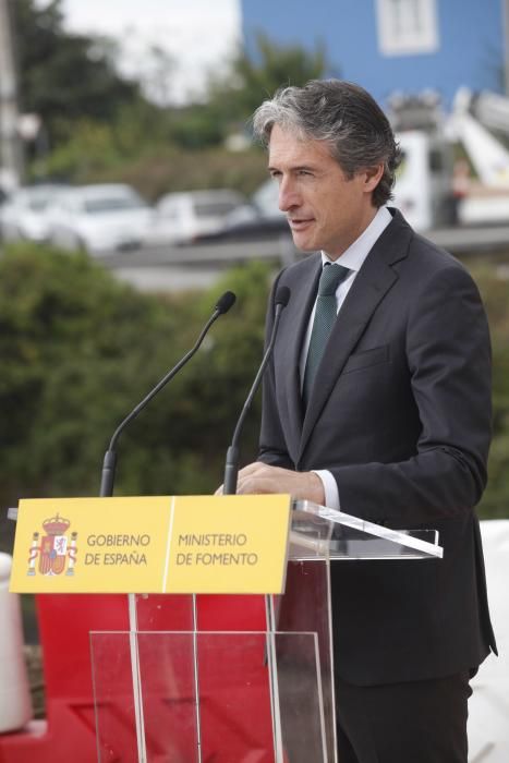 El Ministro de Fomento en Gijón