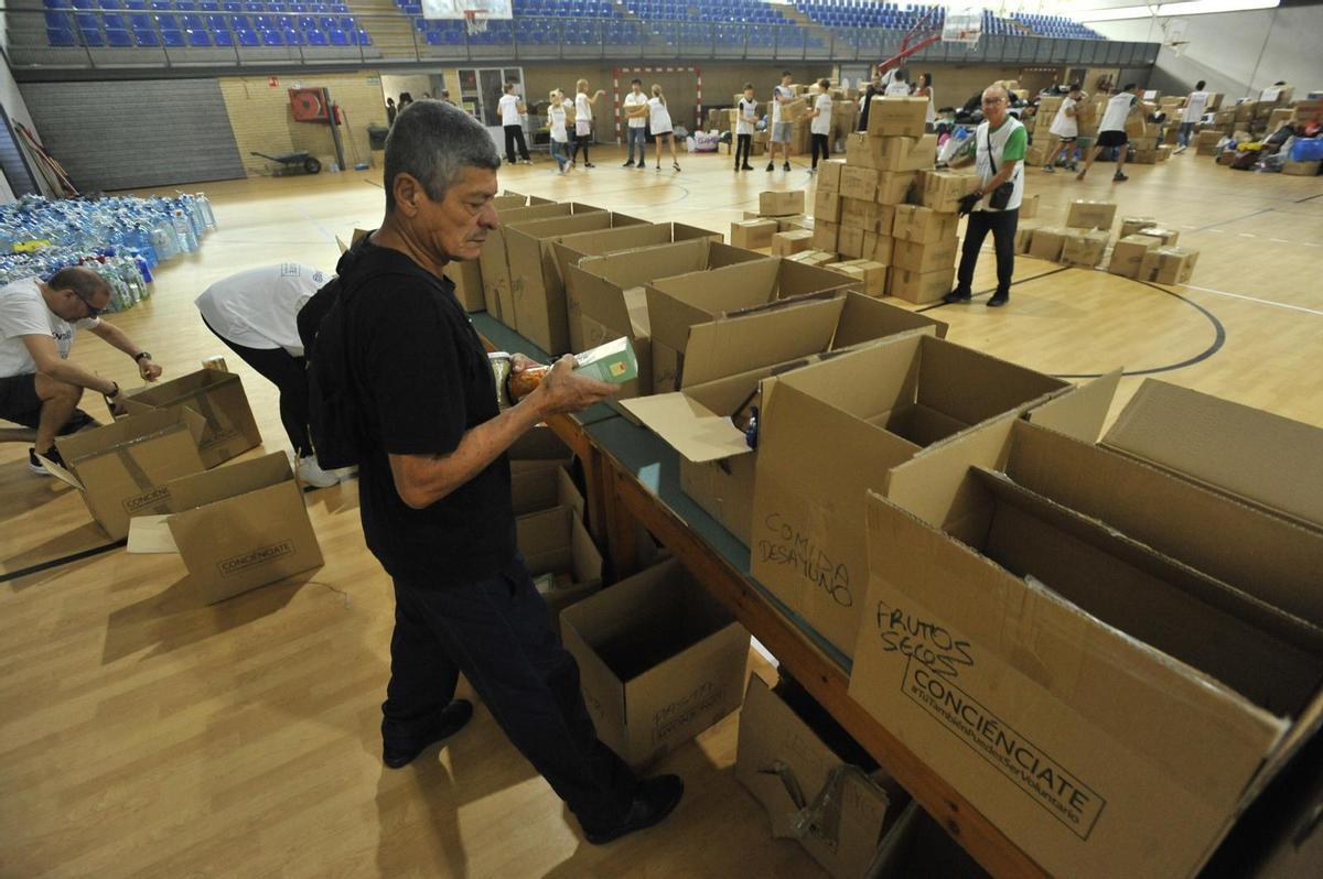 El pabellón está sirviendo para hacer toda la logística