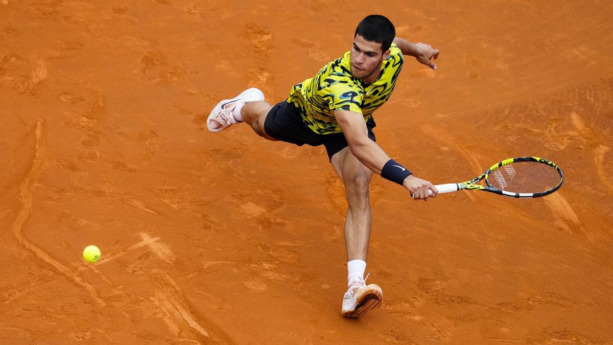 Carlos Alcaraz, en un momento de su partido ante Nuno Borges.