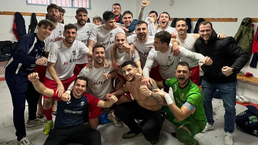 Los "rogets", el domingo de blanco, celebran el triunfo