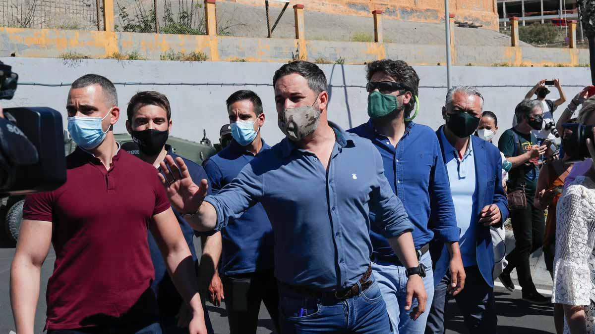 Santiago Abascal, en su visita a la frontera entre España y Marruecos, en Ceuta