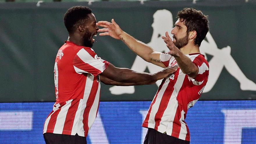 Simón y Raúl García llevan al Athletic a semis