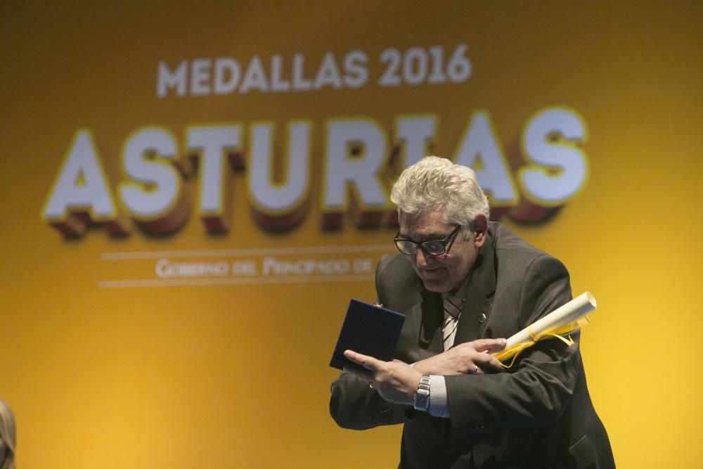 Entrega de las medallas de Asturias