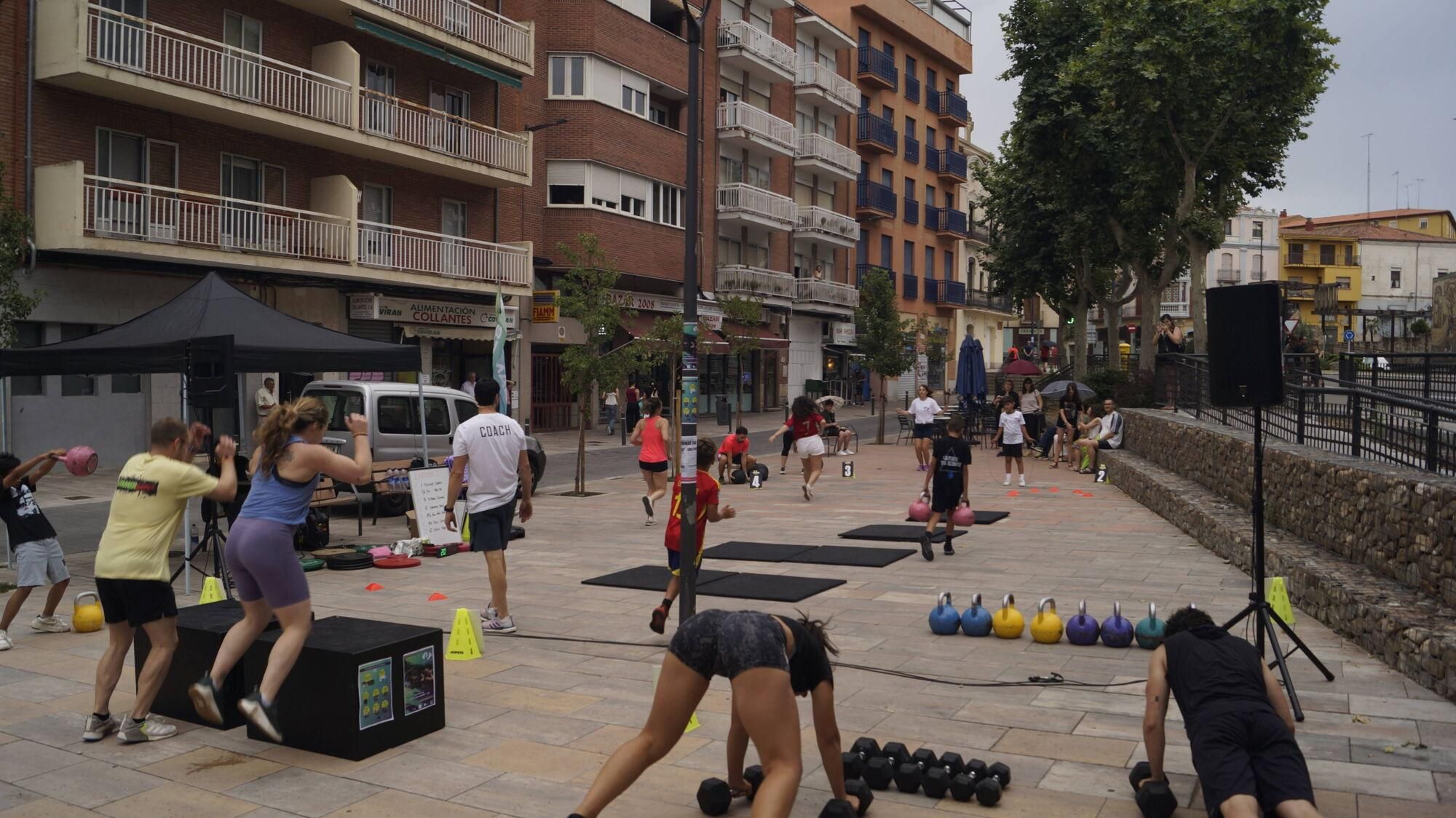 Exhibición de halterofilia y CrossFit en Plaza de la Puebla, Zamora.