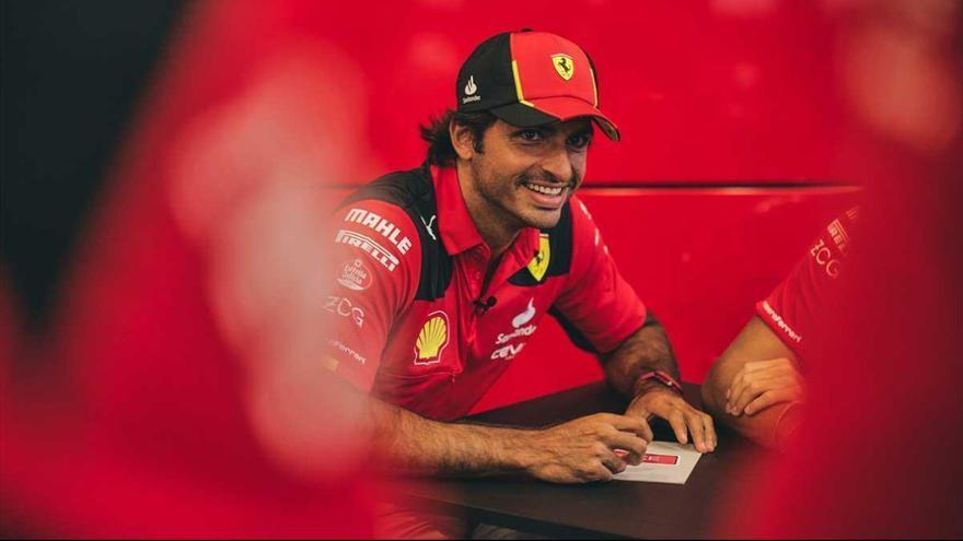 ¿Qué ha estudiado Carlos Sainz?