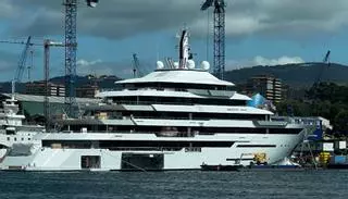 Misterio resuelto: el megayate de Freire se llama “Renaissance”