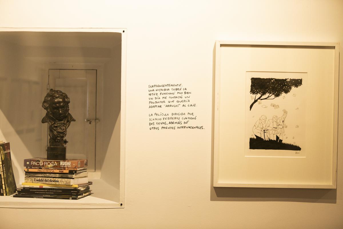 La exposición de Paco Roca en la Sala de Cómic de Avilés: "Dibujante ambulante"