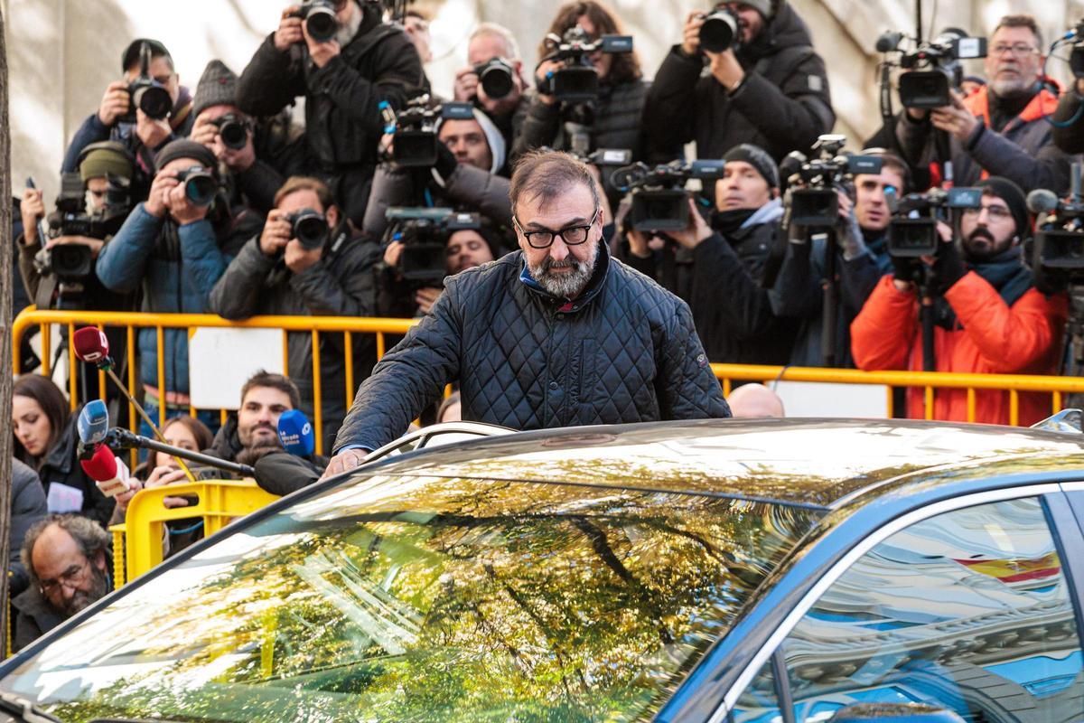 Archivo - El exasesor Koldo García a su llegada al Tribunal Supremo, a 27 de noviembre de 2025, en Madrid
