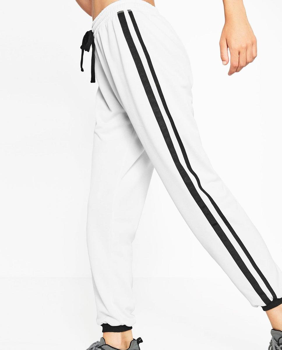 Pantalón blanco de Zara