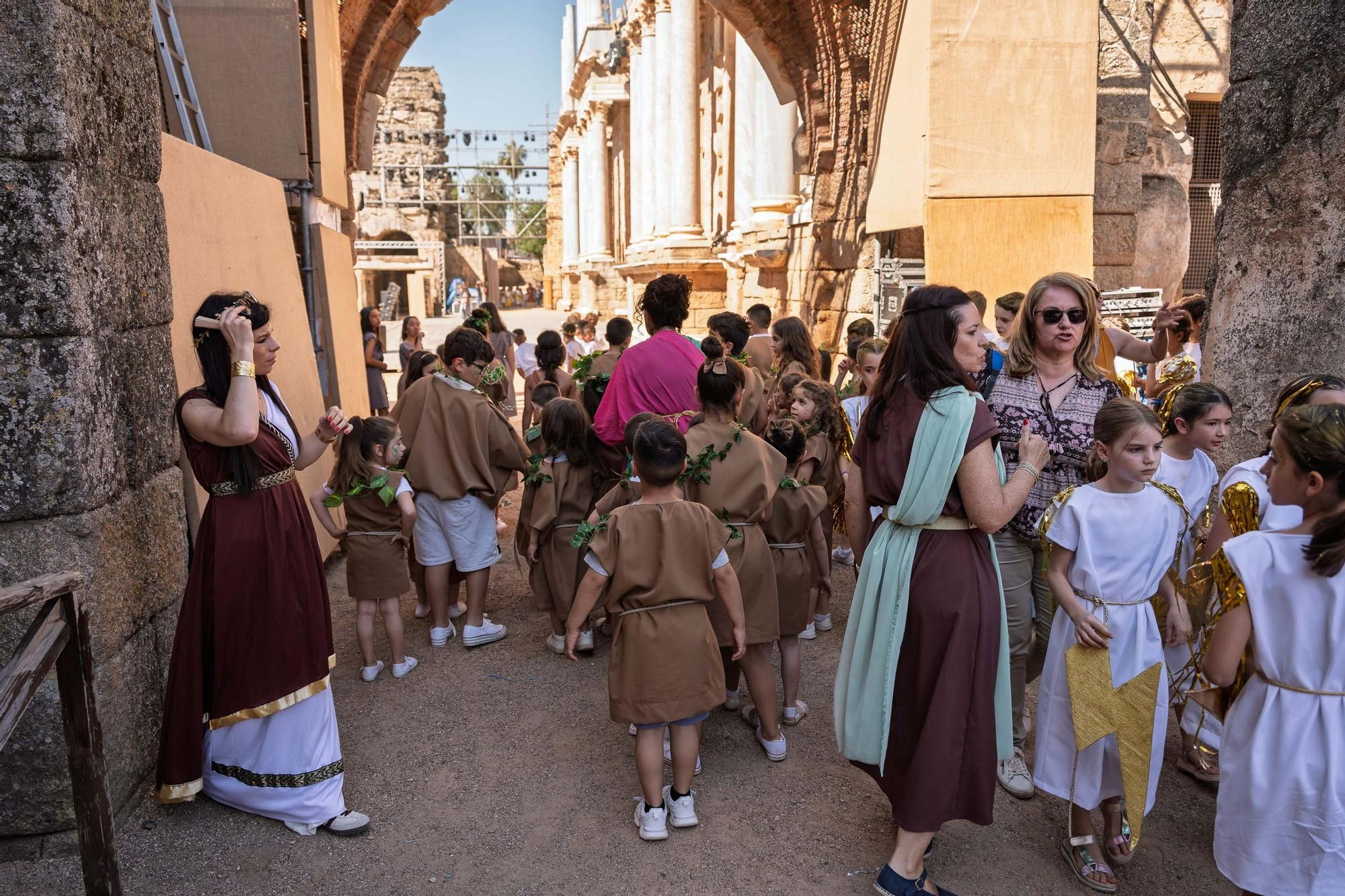 Fotogalería | Los escolares toman el Teatro Romano en Emerita Lvdica