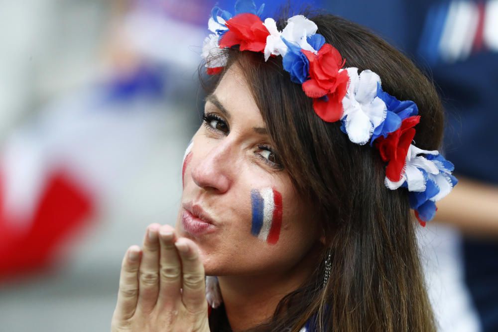 Las aficiones calientan el Alemania-Francia