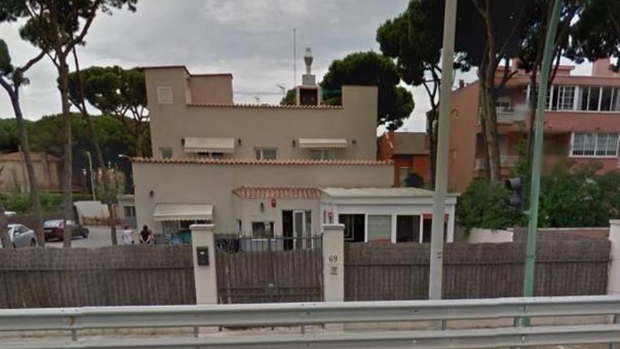 Detenidos los propietarios del geriátrico Bas de Castelldefels por estafar 41.000 euros a sus residentes