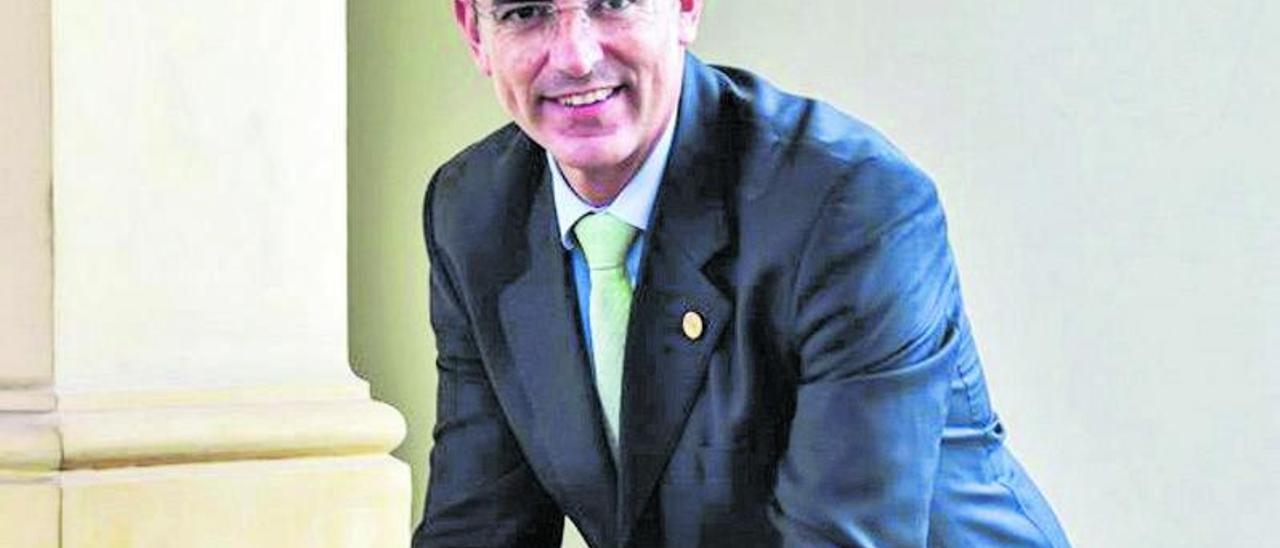 Lucas Pérez, profesor de Derecho Internacional Privado de la Universidad de Las Palmas de Gran Canaria.