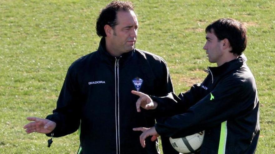 Bordalás y Garitano, en 2005, cuando eran primer y segundo entrenador del Alicante en Segunda B.