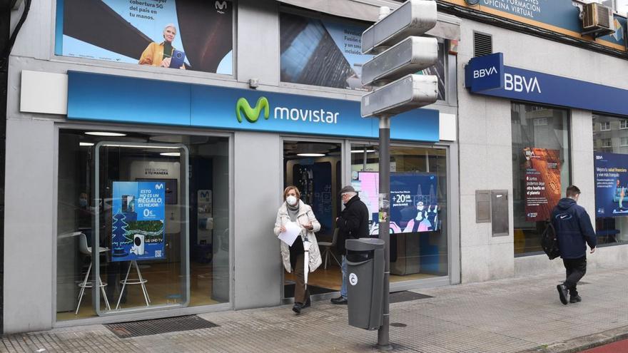 La coruñesa Commcenter dobla su valor en un año tras absorber nuevas tiendas de Movistar