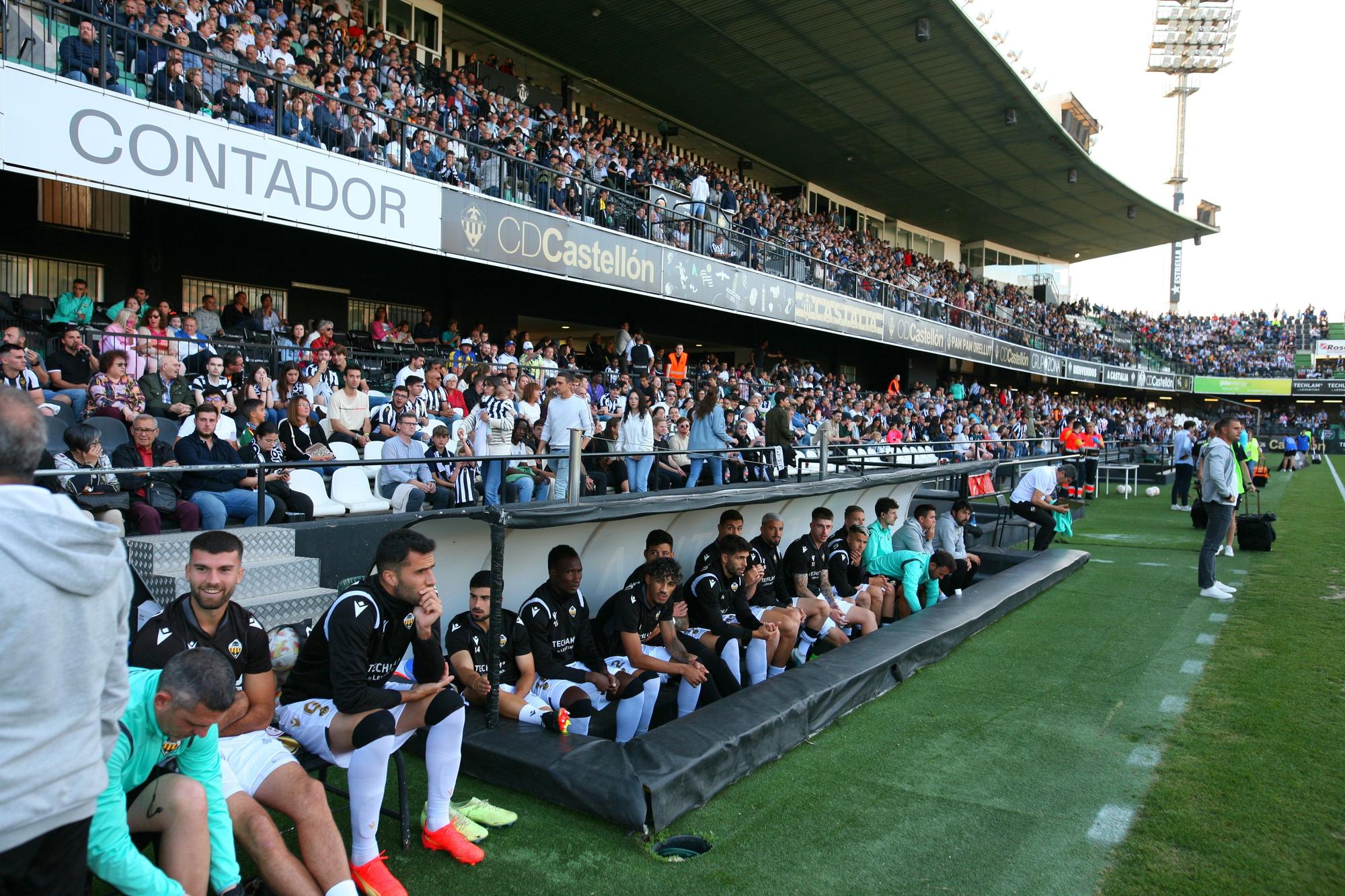 Galería | Disfruta de las mejores imágenes del Castellón-Real Unión