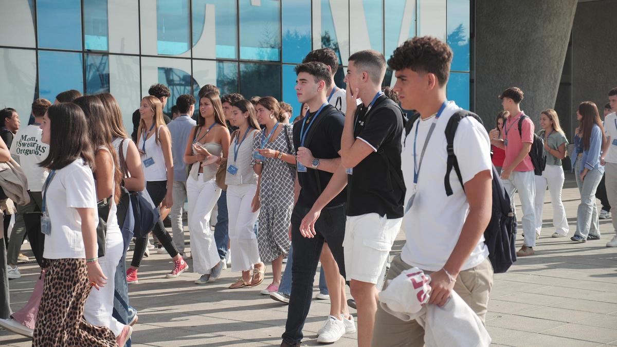 EDEM ofrece un programa de becas con una dotación cercana a los dos millones de euros.