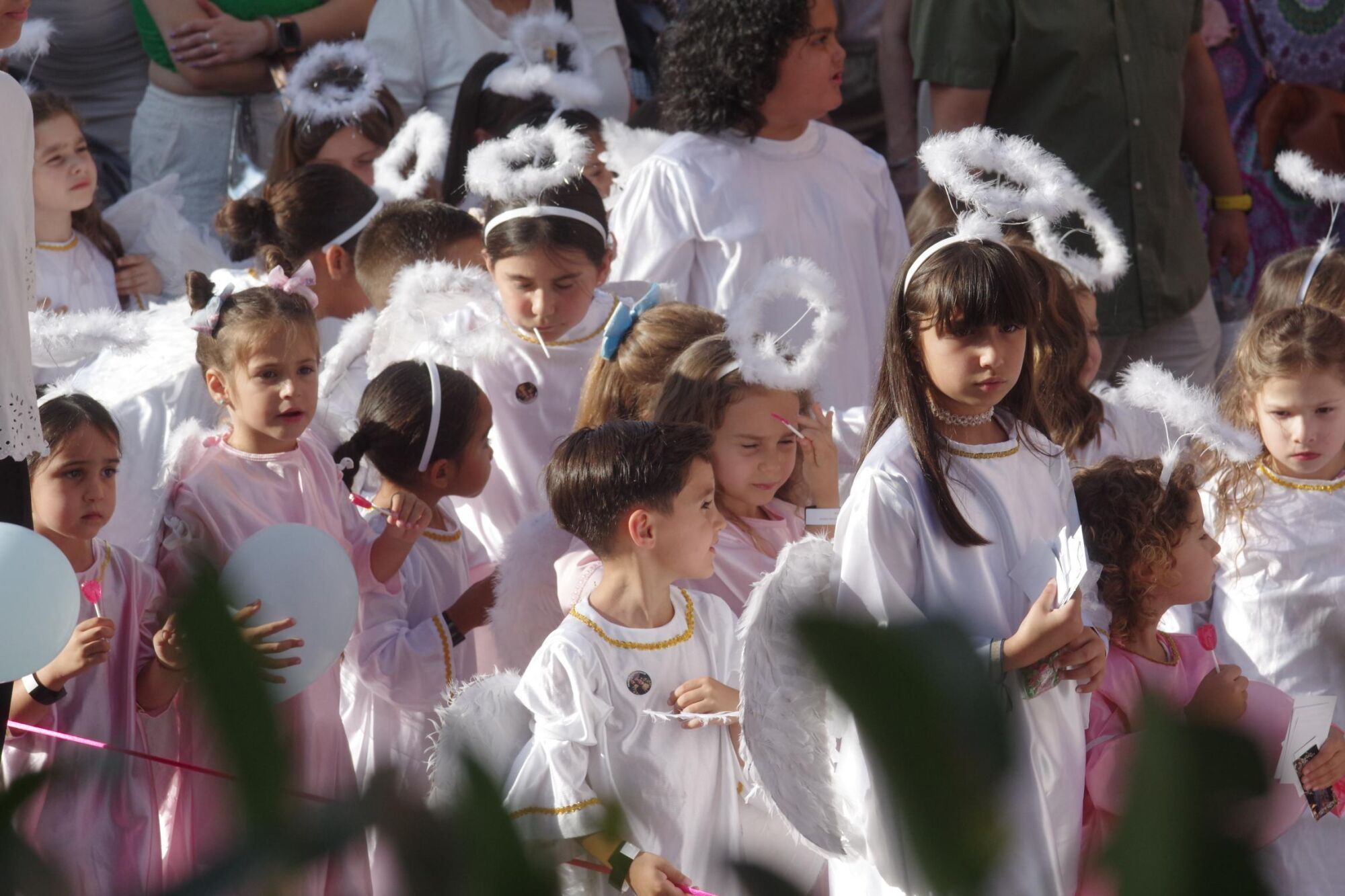 Salida procesional de María Auxiliadora por Capuchinos en 2025