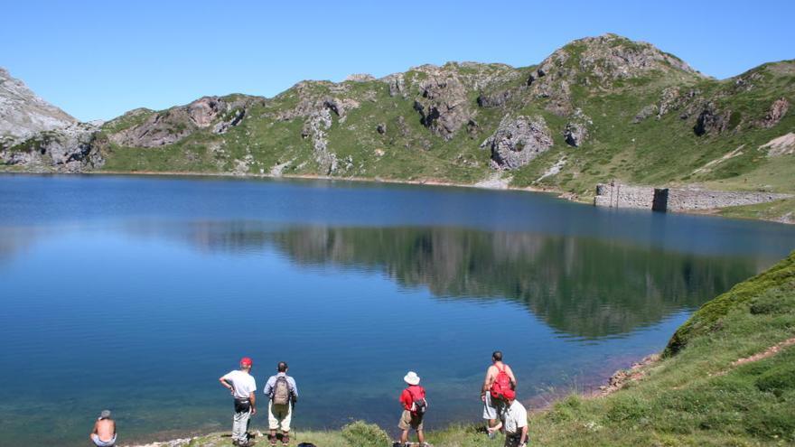 Cinco rutas para conocer Asturias en familia