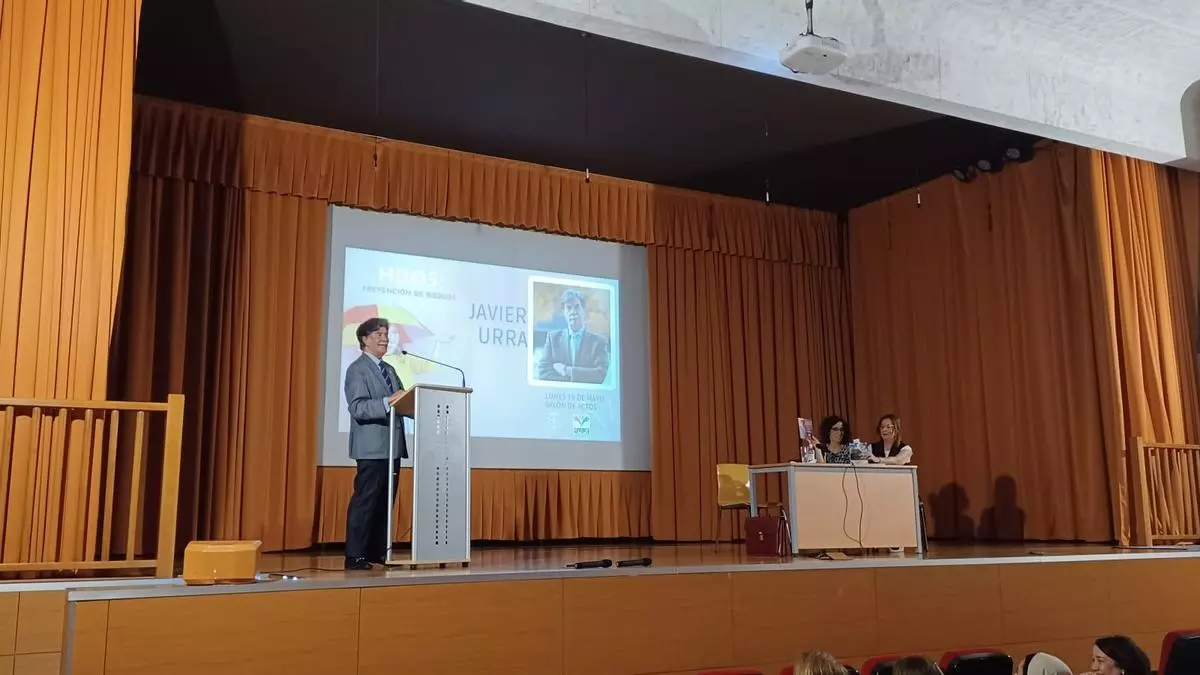 Charla de Javier Urra en València