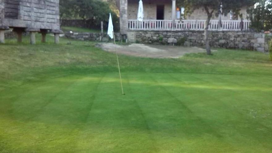 El campo de golf de Barbanza tramita su legalización