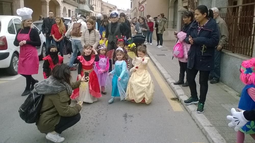 Los colegios celebran las Ruetes de Carnaval