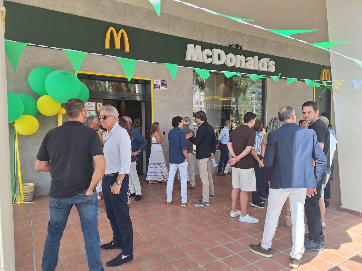 El nuevo restaurante de McDonald's se ubica en el Paseo Marítimo de Poniente de Málaga capital.