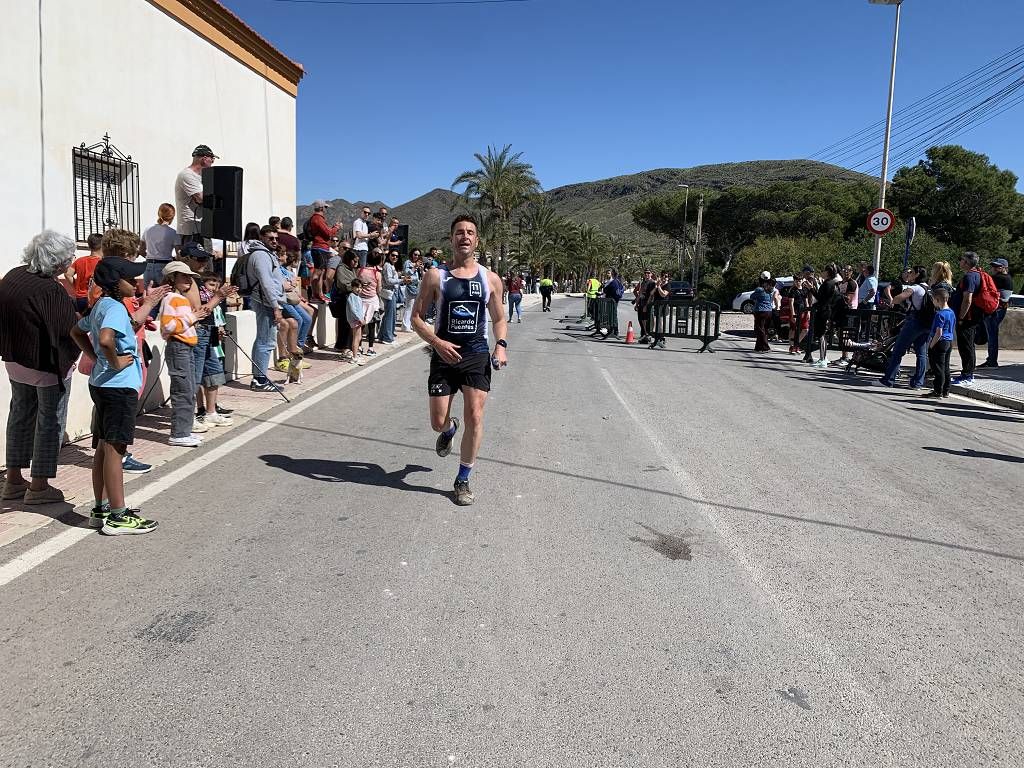 Imágenes de la carrera popular en La Azohia este sábado