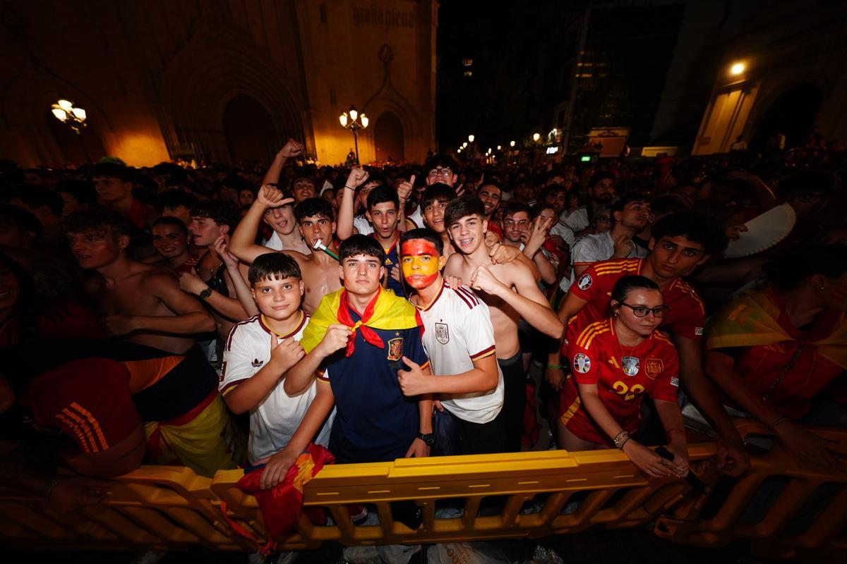 Galería: La provincia de Castellón se echa a las calles para festejar el segundo mundial de España