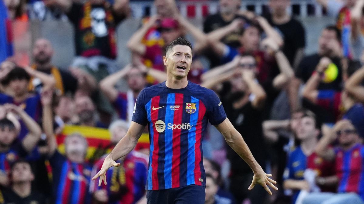 El davanter blaugrana Robert Lewandowski, en el darrer partit del curs passat al Camp Nou contra el Mallorca