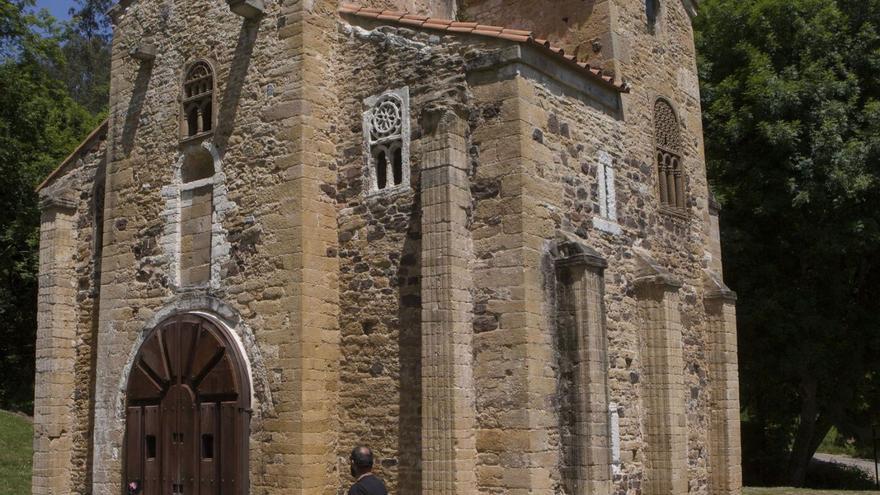 El Principado iniciará ya las obras de conservación de San Miguel de Lillo en Oviedo