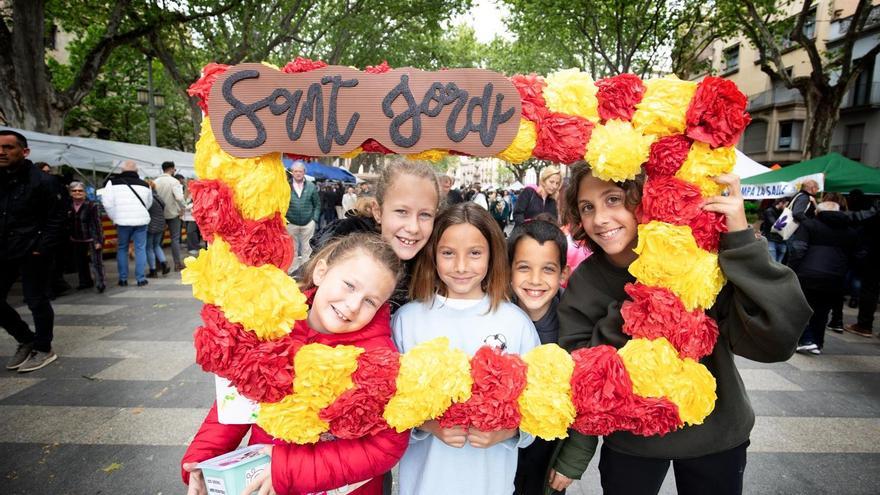 Espectacles, tallers, presentacions i rutes literàries animen aquest Sant Jordi