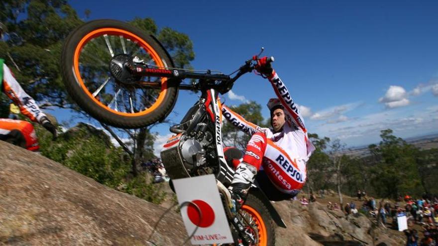 Toni Bou va endur-se un triomf ue el fa escalar al liderat del mundial