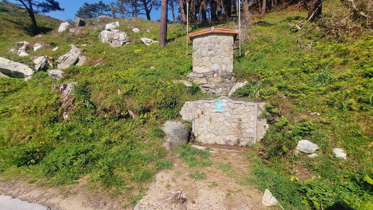 Una de las fuentes que hay en Cíes.