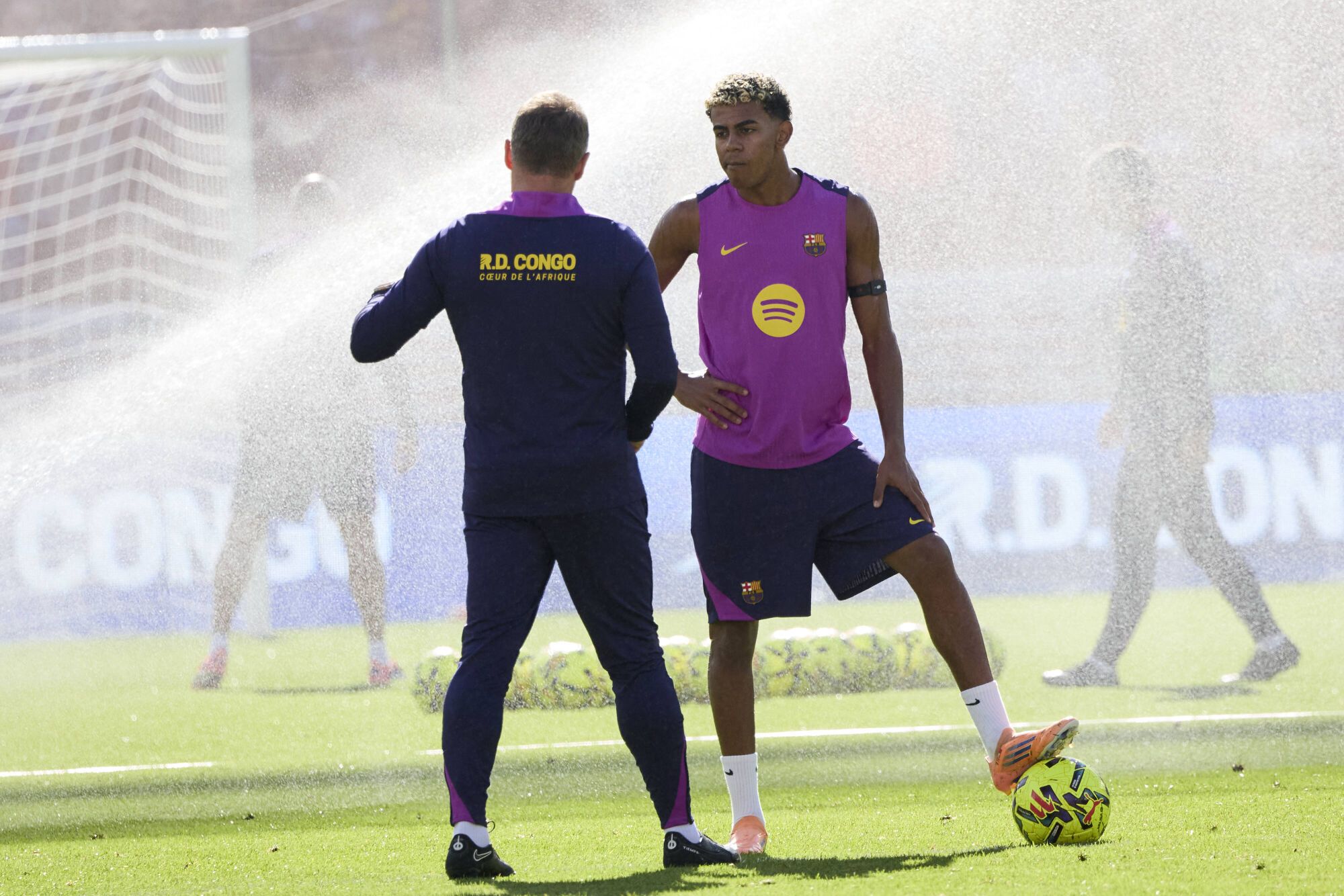 Lamine Yamal y Eric entrenan y no peligran para el Barça-Sevilla