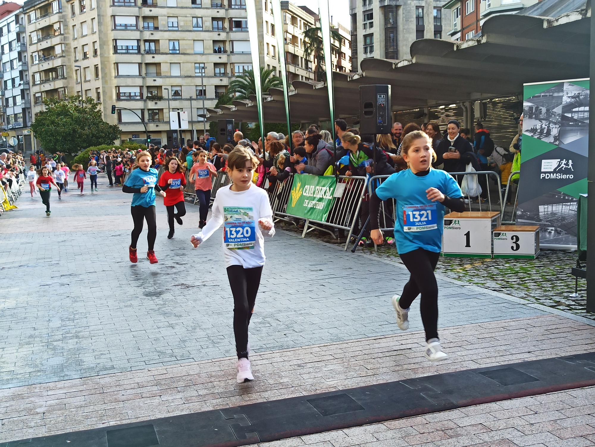 Casi 1.500 participantes disputan la carrera de Fin de Año de Pola de Siero