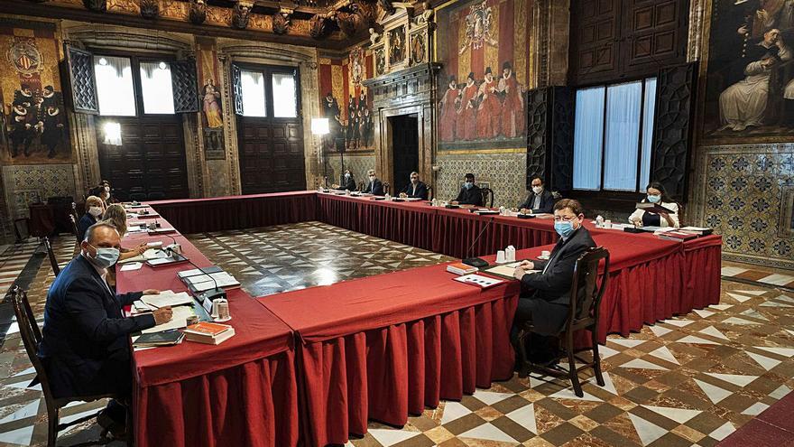 Pleno del Consell del pasado junio, el primero presencial durante la pandemia. | GERMÁN CABALLERO