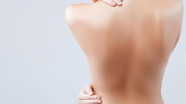 La lipoescultura bodytipe està indicada en dones i homes amb pes normal o obesitat lleu que volen millorar el seu contorn corporal