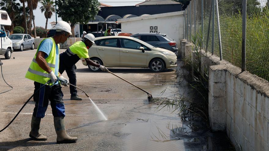 Un vertido de aguas fecales en Sacaba obliga a cerrar la playa por prevención