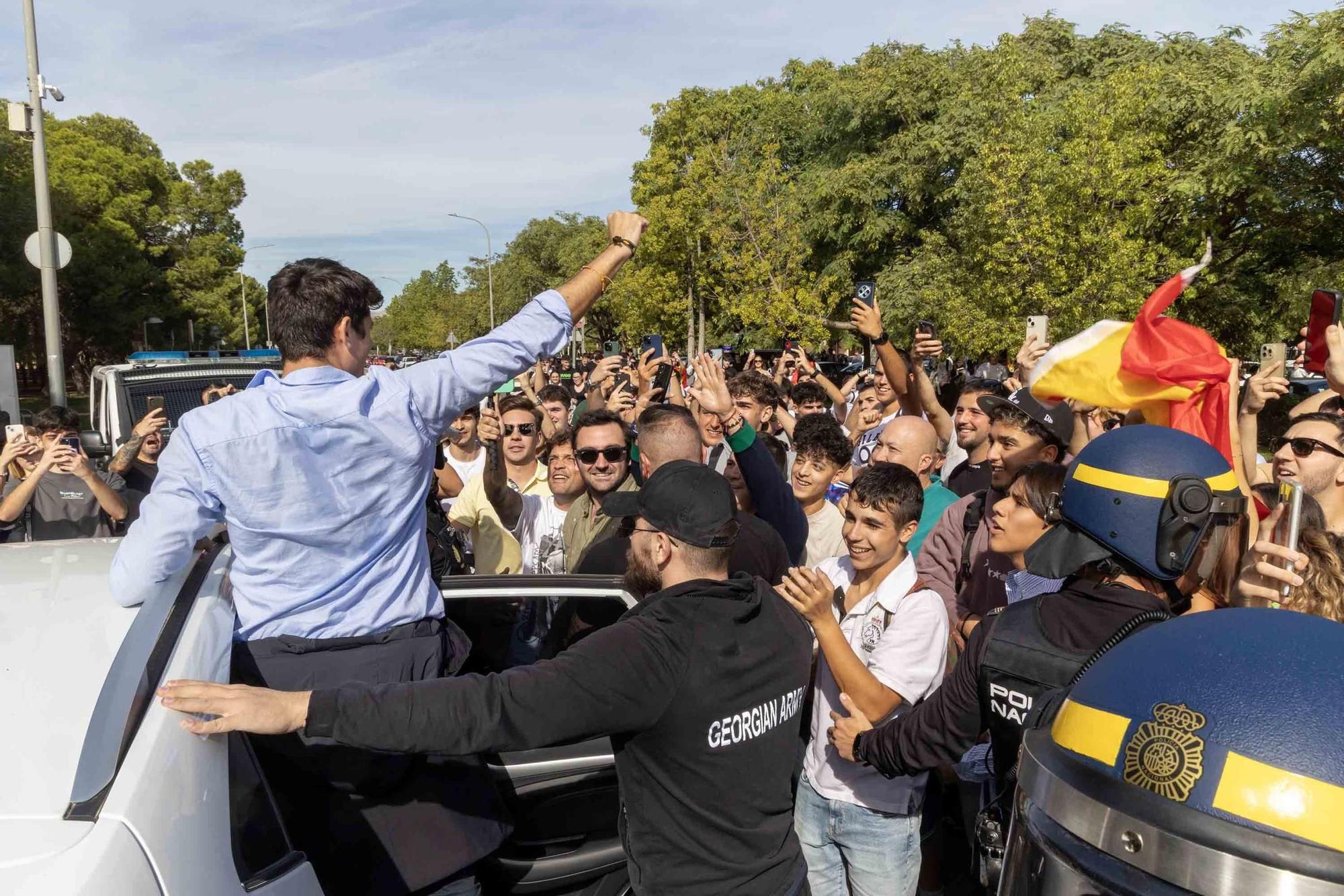 Tensión en la Universidad de Alicante por la visita de Vito Quiles